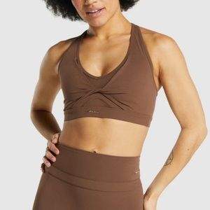 Gymshark WHITNEY MESH SPORTS BRA - Dandelion Brown